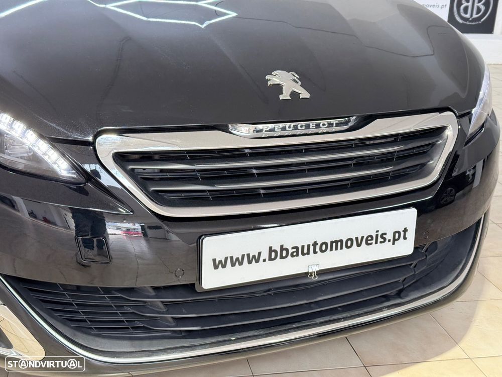 Peugeot 308 PureTech 130 GPF EAT8 Stop & Start Allure Pack - 37