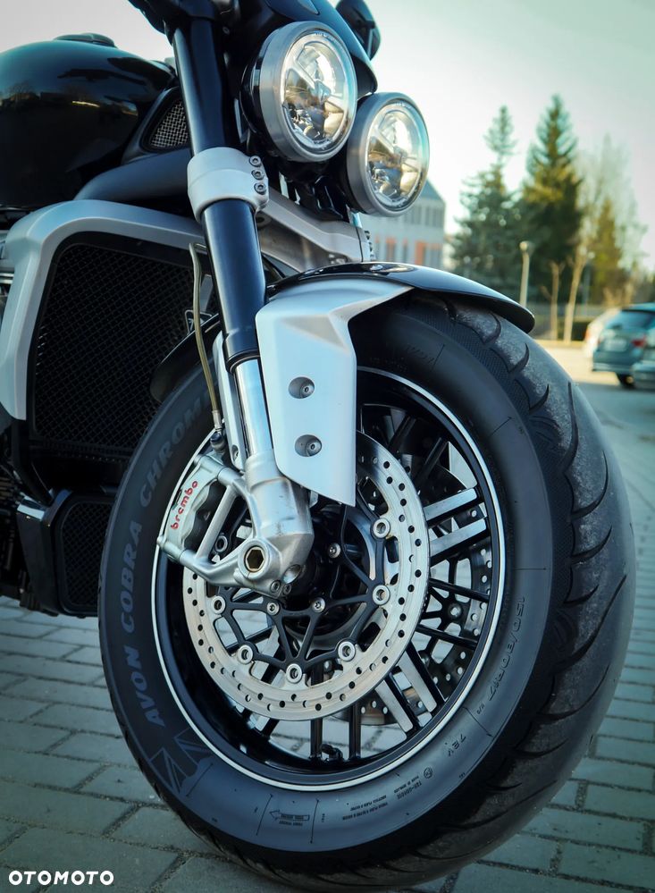 Triumph Rocket - 13