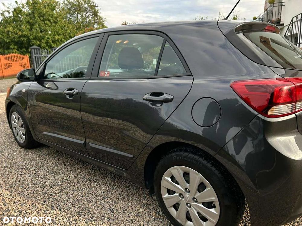 Kia Rio 1.2 M - 7