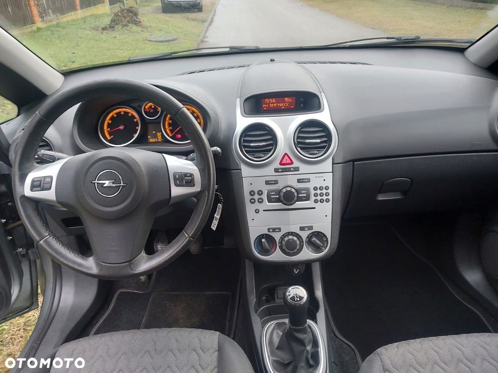 Opel Corsa - 11