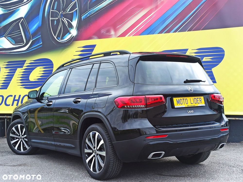 Mercedes-Benz GLB - 4