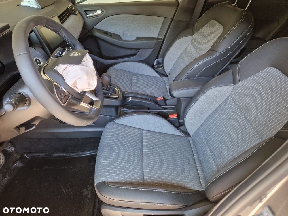 Renault Clio 1.6 E-TECH Equilibre - 11