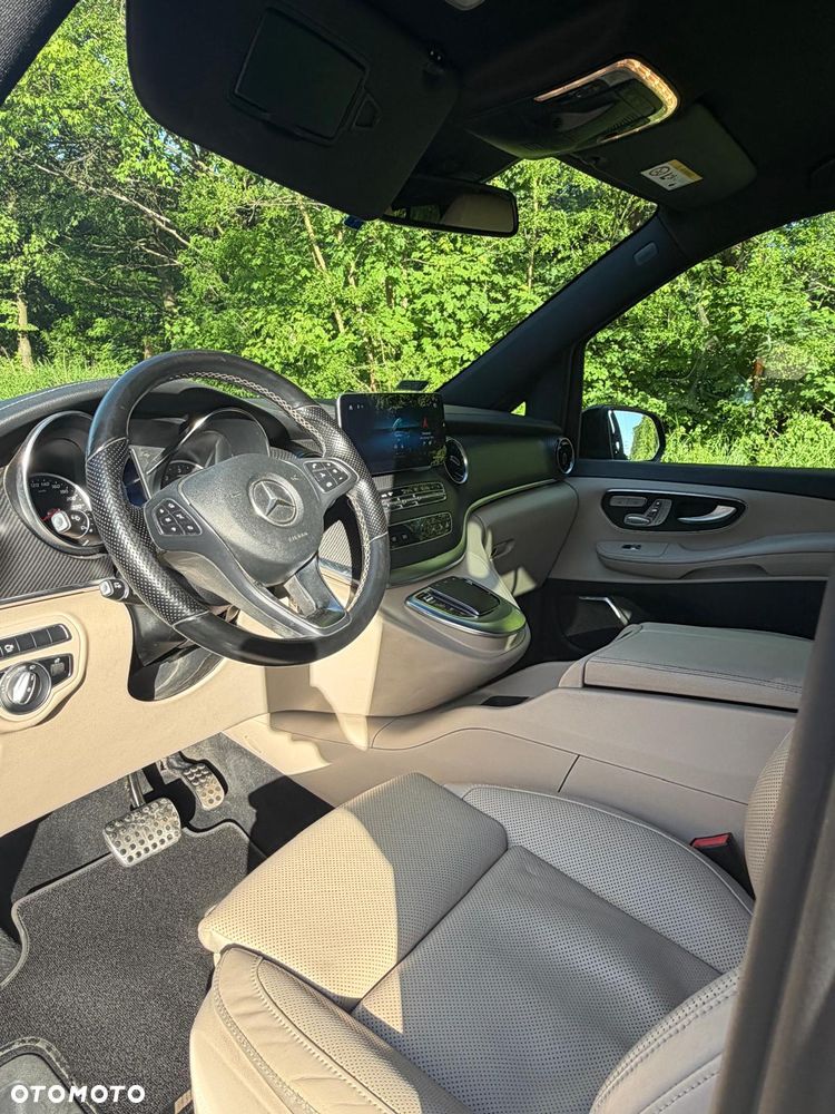 Mercedes-Benz Klasa V 300 d 4-Matic Avantgarde 9G-Tronic (ekstra d³) - 6