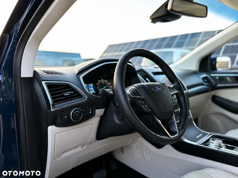 Ford Edge - 24