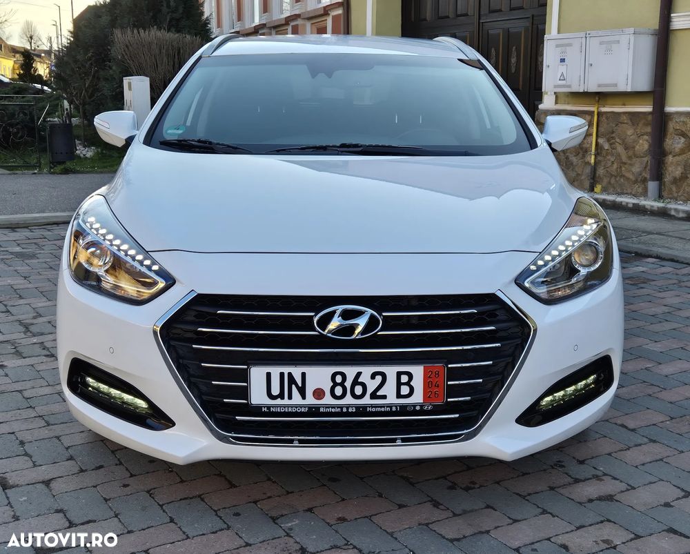 Hyundai i40 Kombi 1.7 CRDi Style - 1