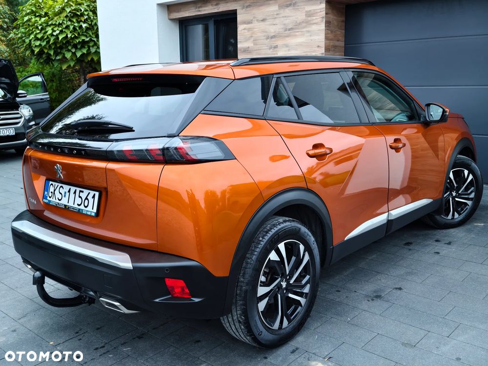 Peugeot 2008 1.2 PureTech Allure S&S EAT8 - 22