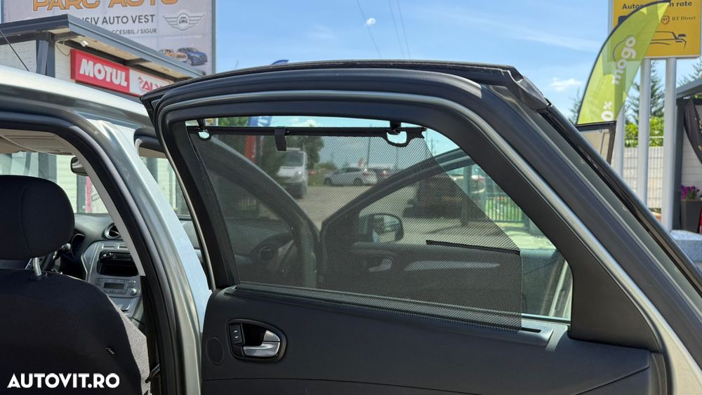 Ford Mondeo 1.8 TDCi Trend - 18