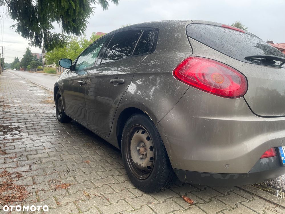 Fiat Bravo 1.4 T-JET 16V Dynamic - 5
