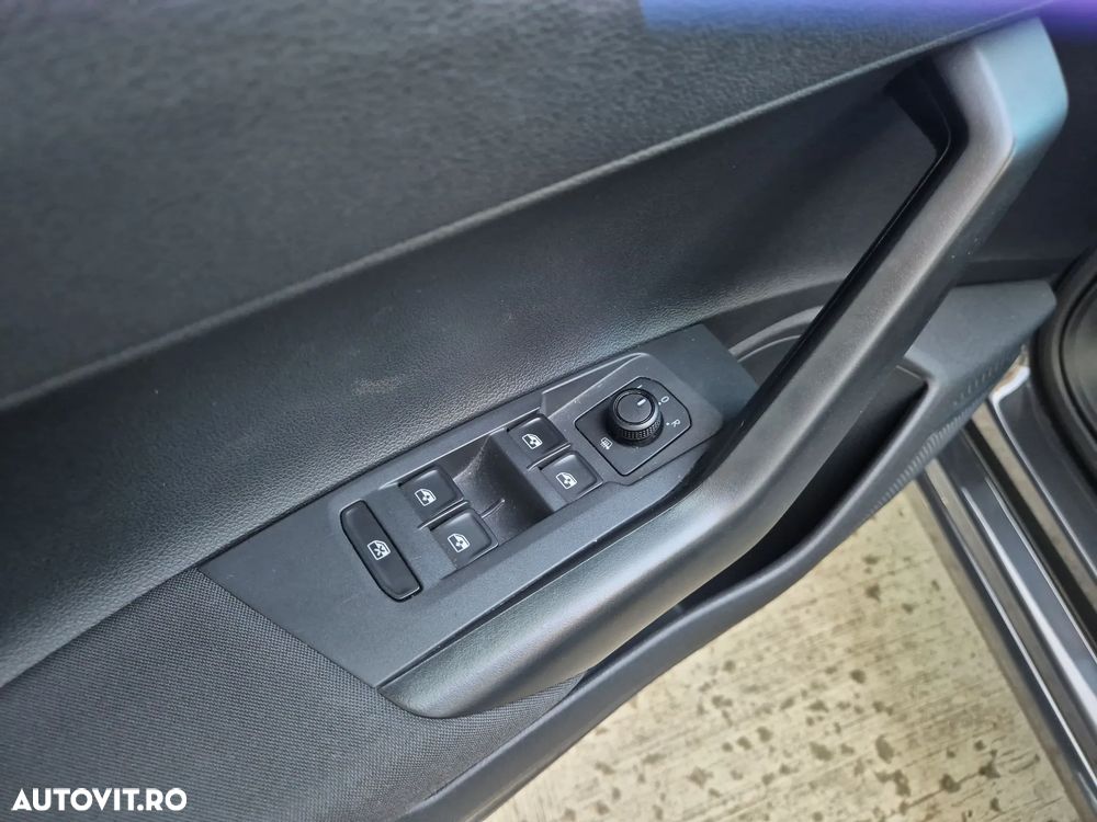 Volkswagen Polo 1.0 MPI Base - 17