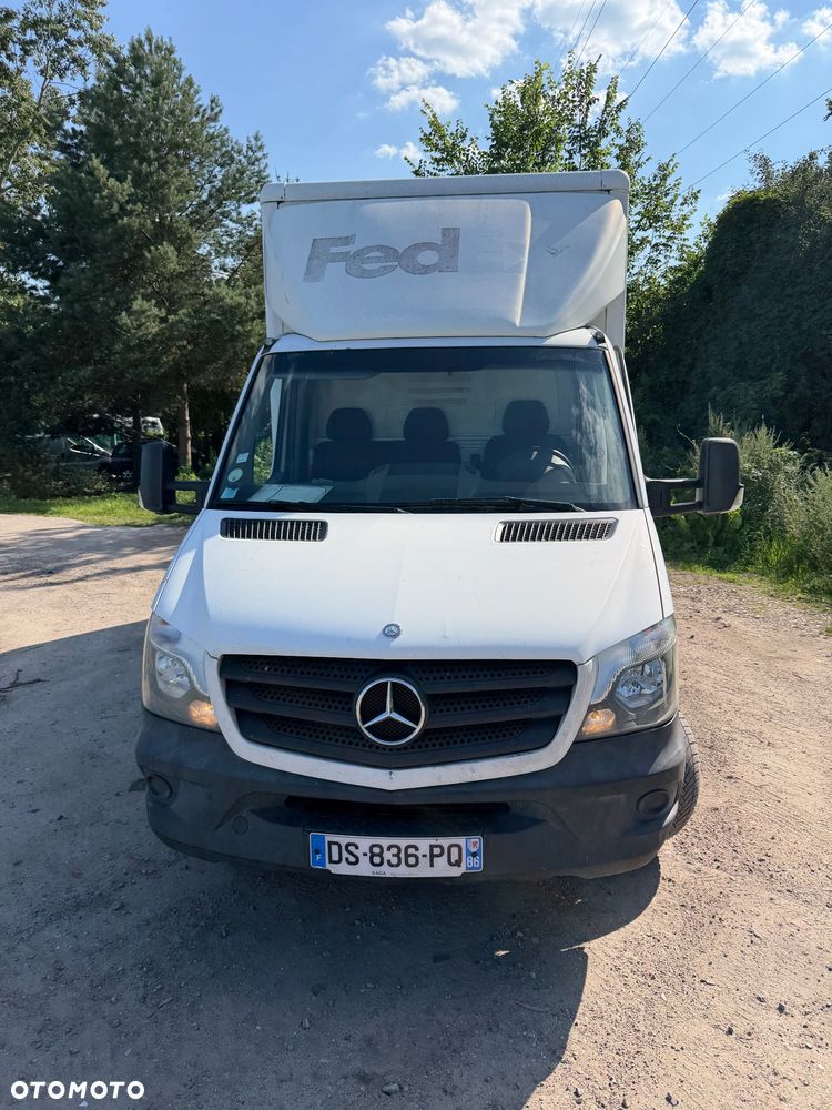 Mercedes-Benz 316 - 3