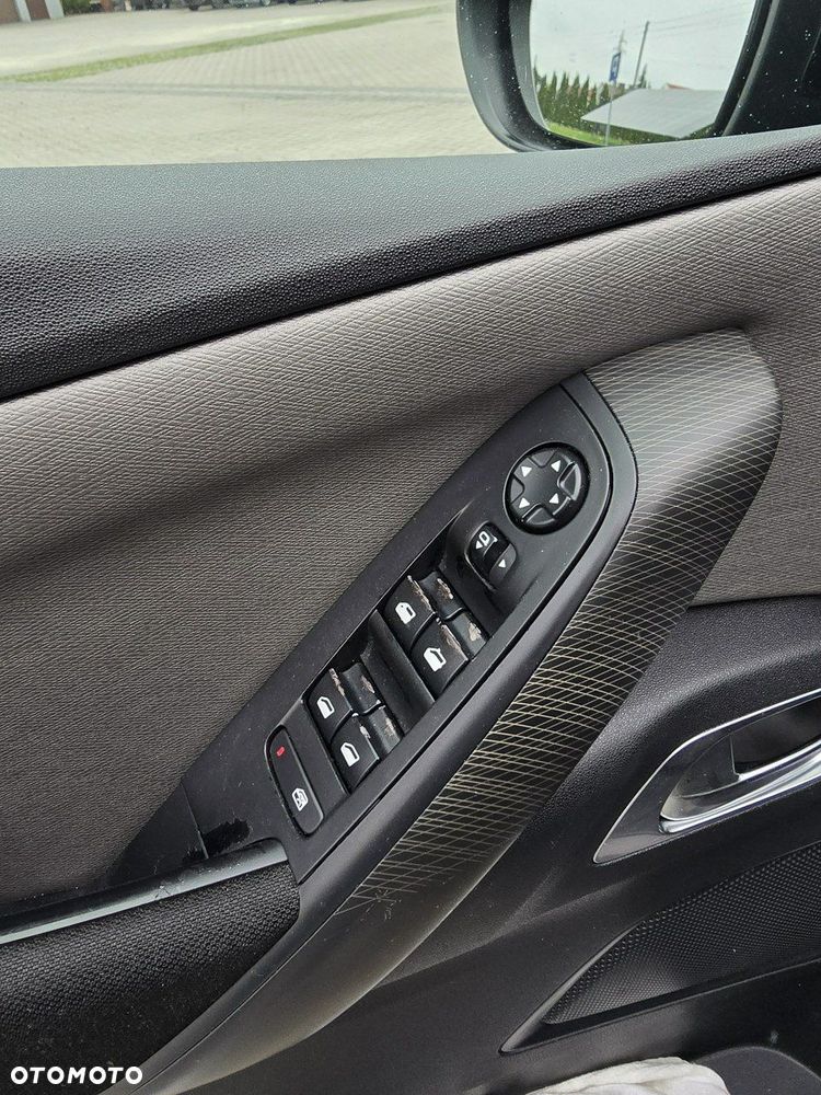 Citroën C4 Grand Picasso - 17