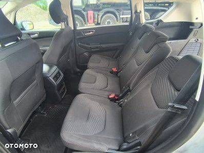 Ford S-Max - 14