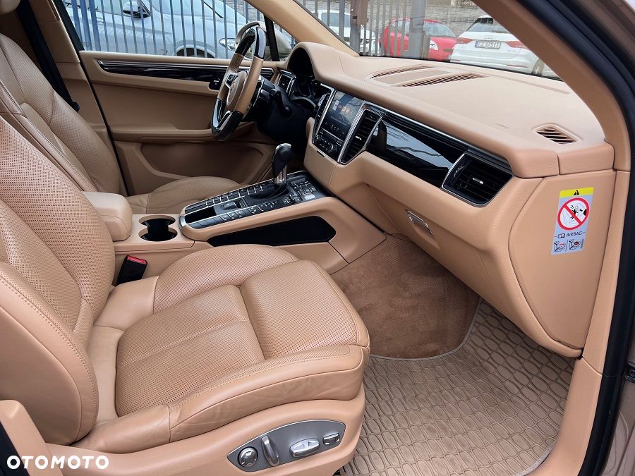 Porsche Macan PDK - 30