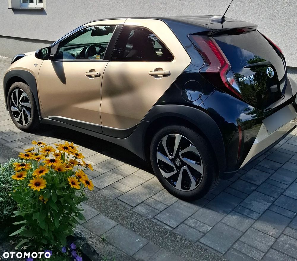 Toyota Aygo x - 2