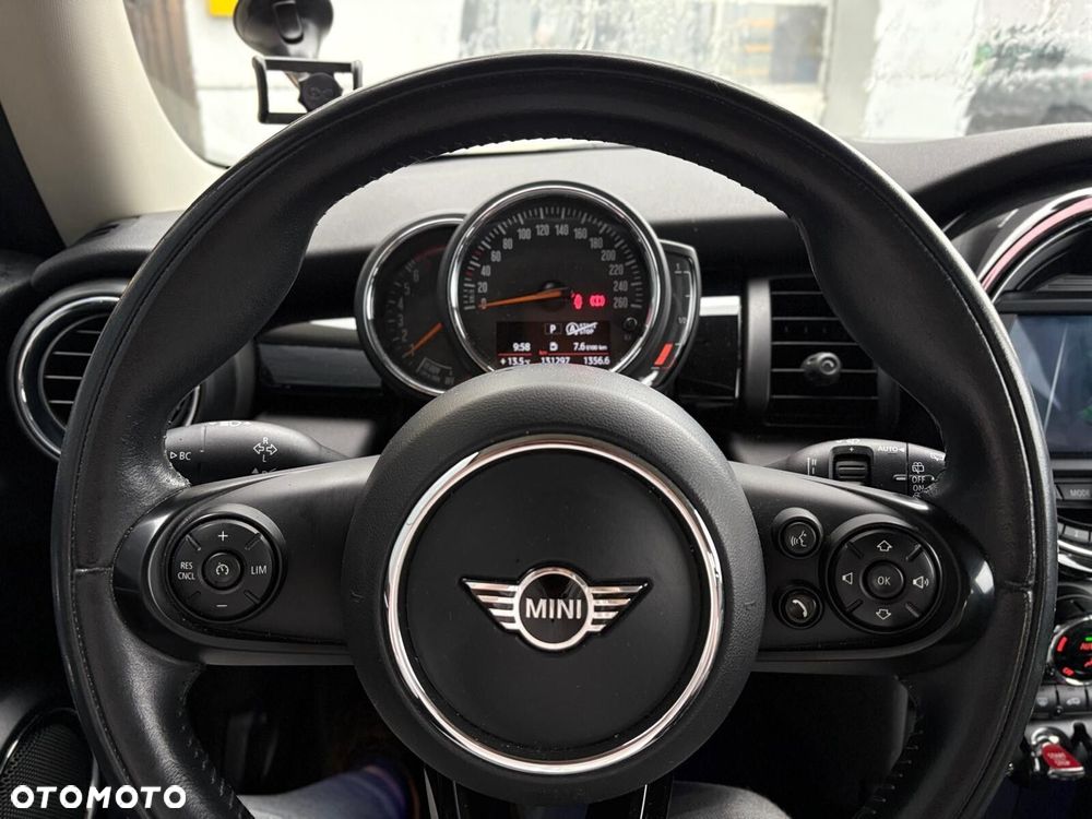 MINI Cooper Classic Trim - 9