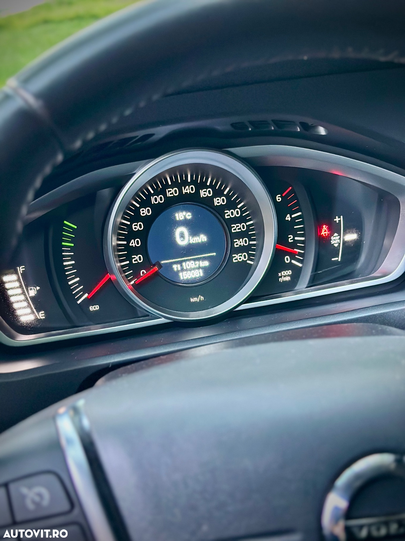 Volvo V40 D3 - 14