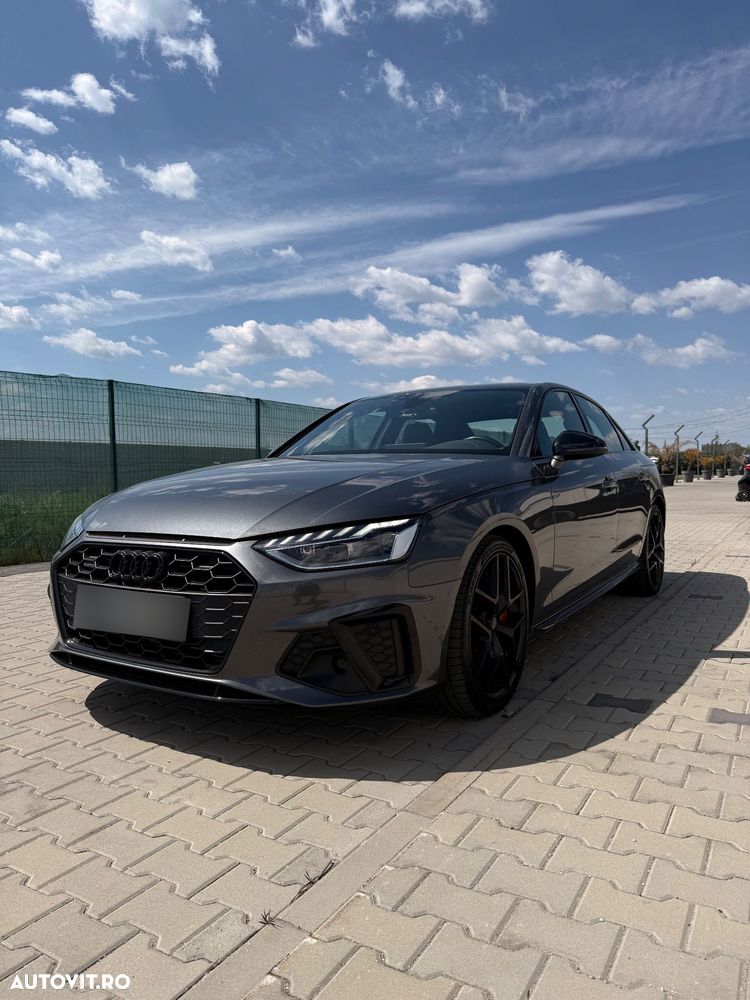 Audi A4 45 TFSI quattro S tronic edition one - 1