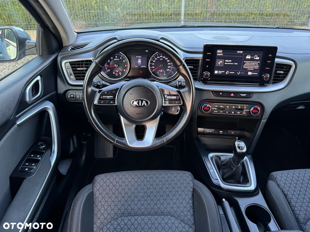 Kia XCeed 1.5 T-GDI L - 11