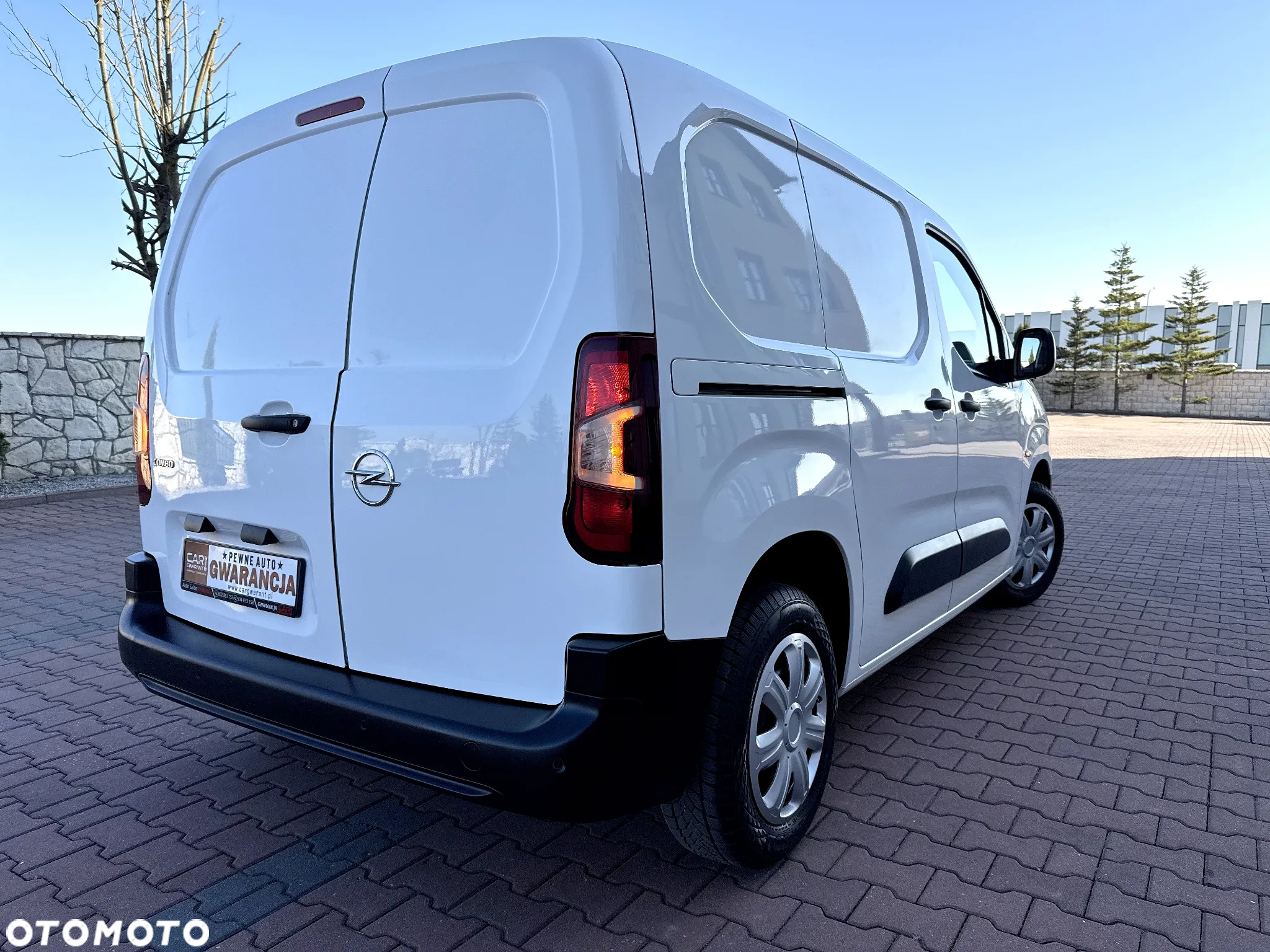 Opel COMBO - 38