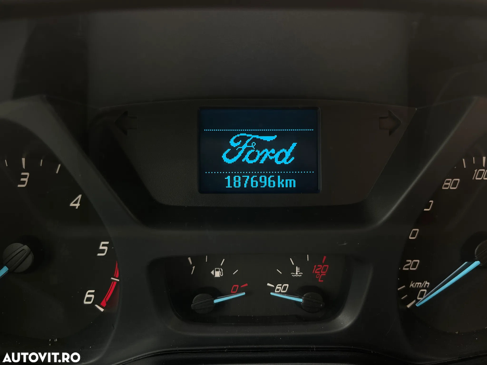 Ford Transit - 16