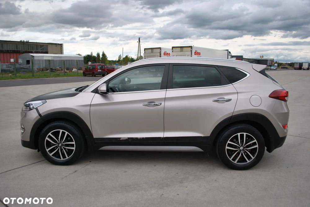 Hyundai Tucson 2.0 CRDI Style 4WD - 8