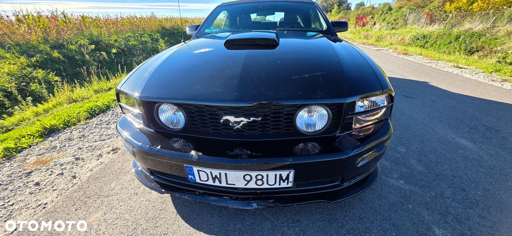 Ford Mustang - 32