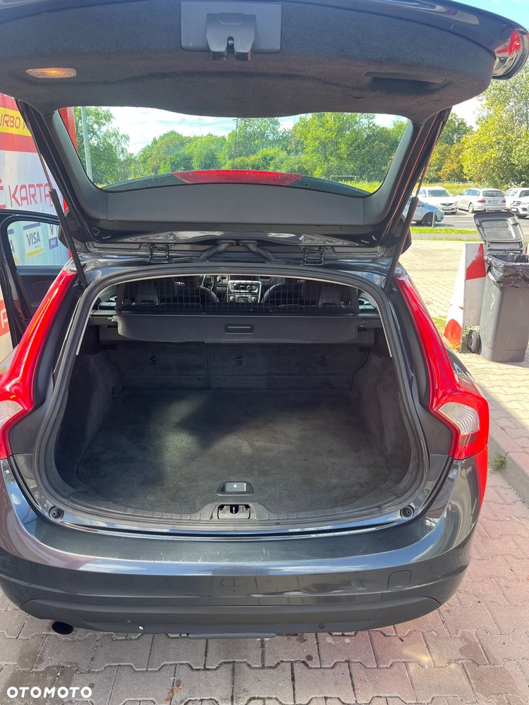 Volvo V60 D2 - 10