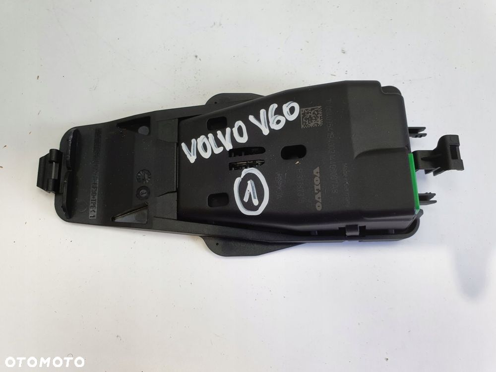Volvo V60 S60 II XC60 CZUJNIK DESZCZU zmierzchu P31387310 - 1