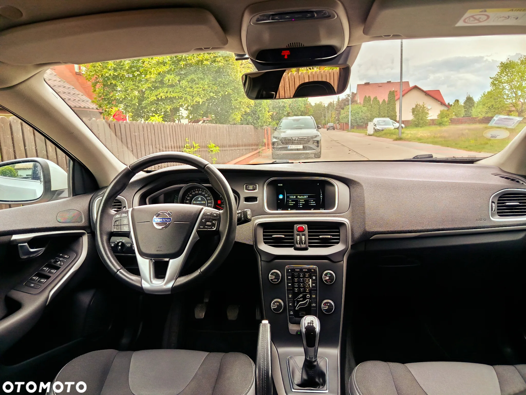 Volvo V40 D2 Momentum - 12