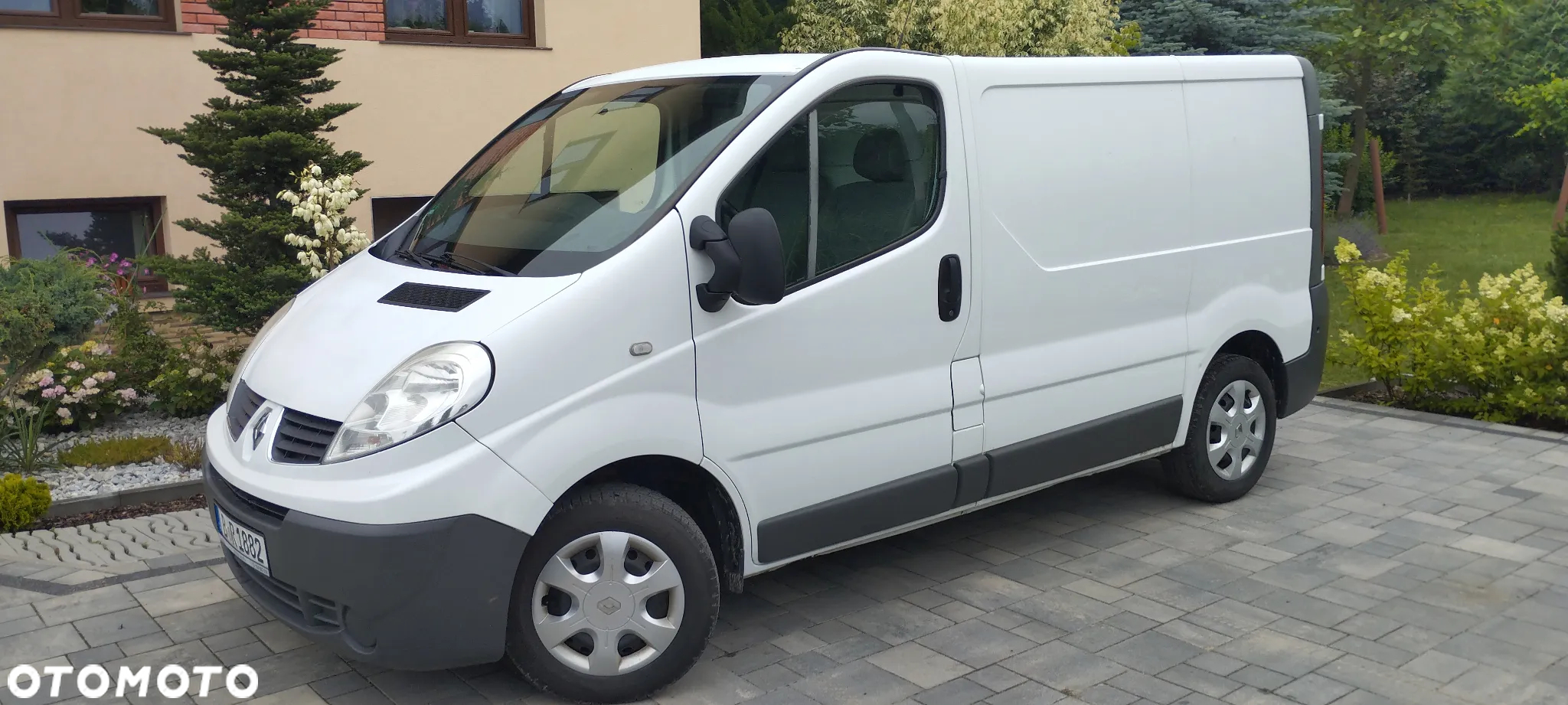 Renault Trafic - 16