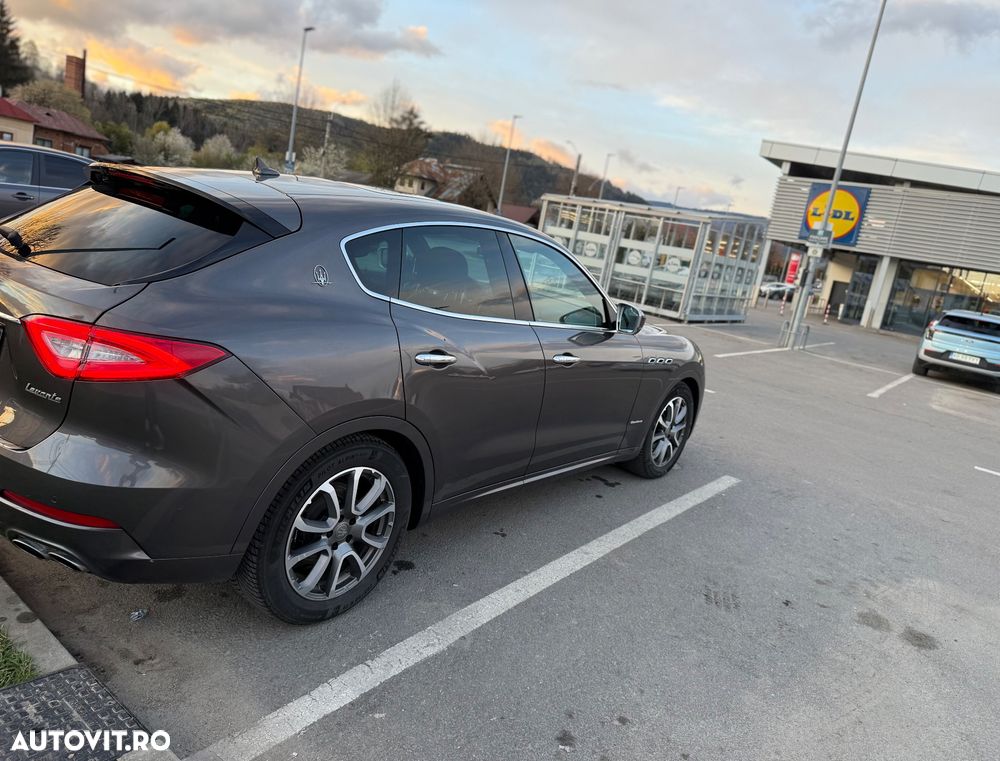 Maserati Levante - 9