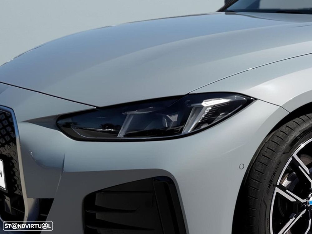 BMW i4 eDrive40 Pack Desportivo M - 3