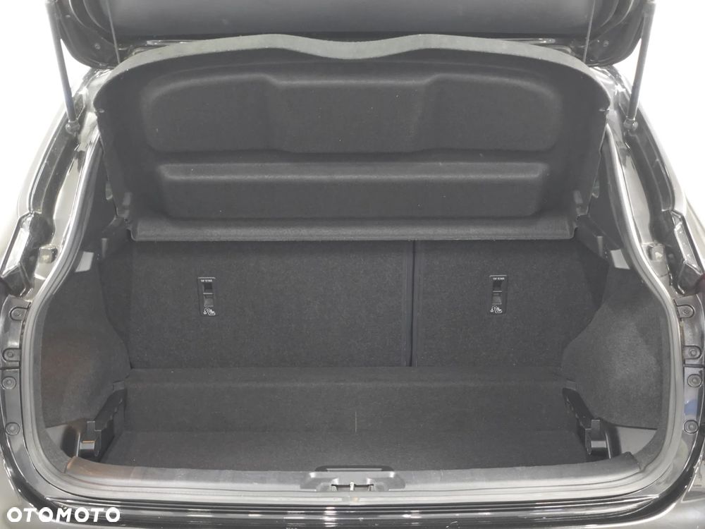 Nissan Qashqai - 23