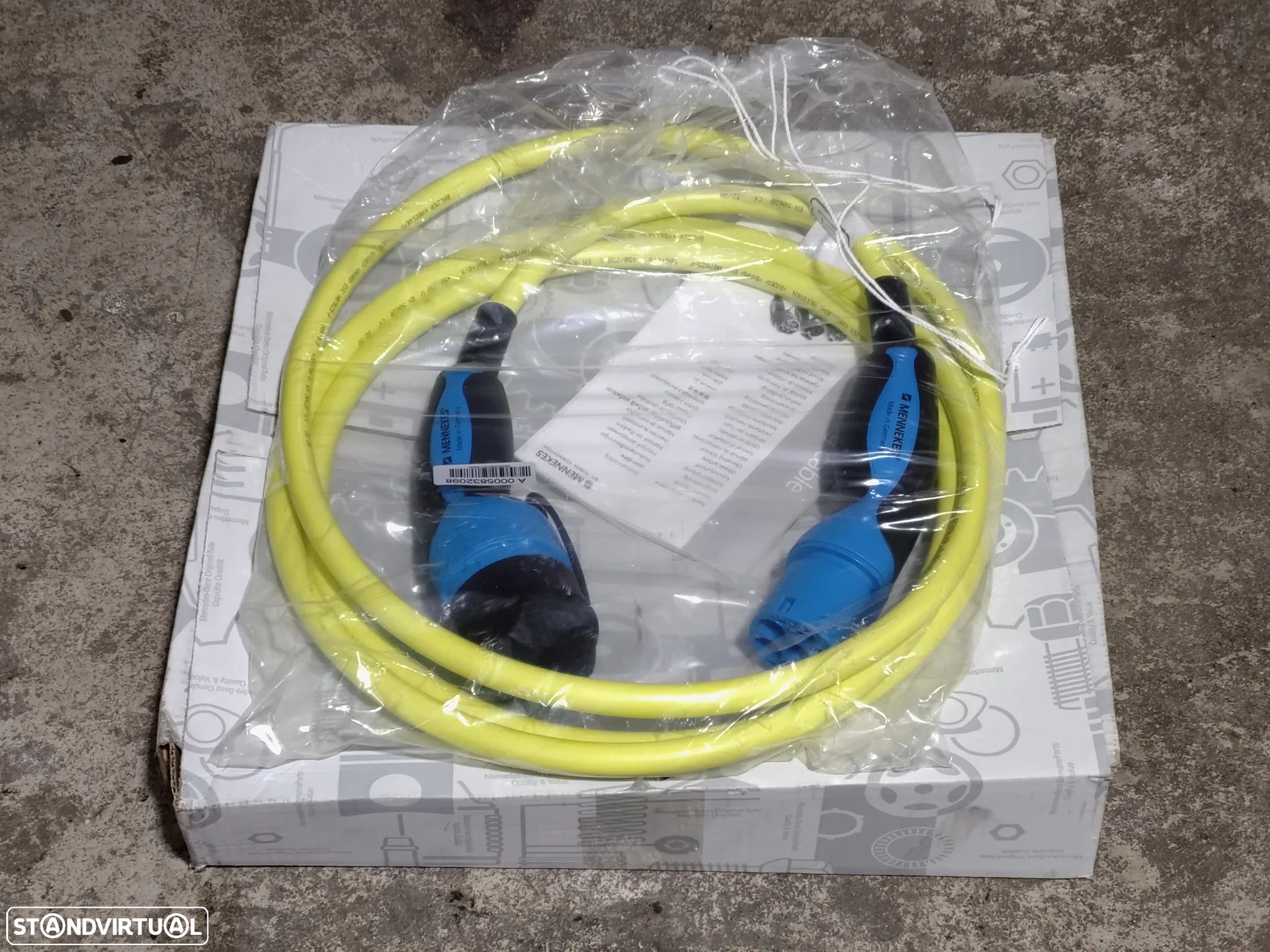 Cabo de Carregamento Recarga Elétrico Novo Original Mercedes A0005832098 - 1