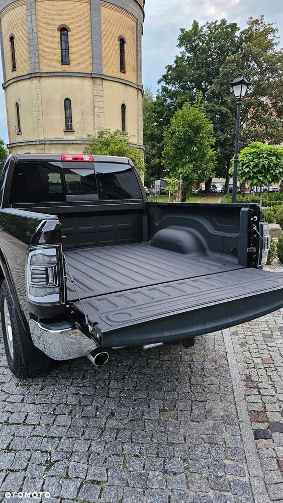 Dodge RAM - 6