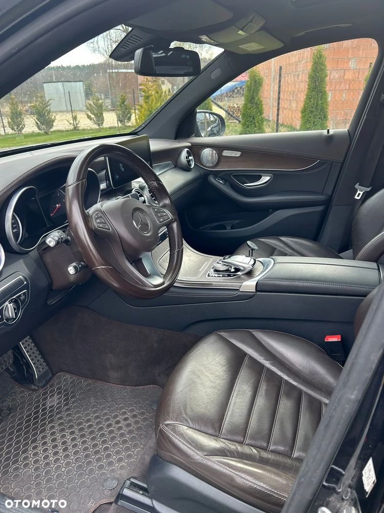 Mercedes-Benz GLC - 10