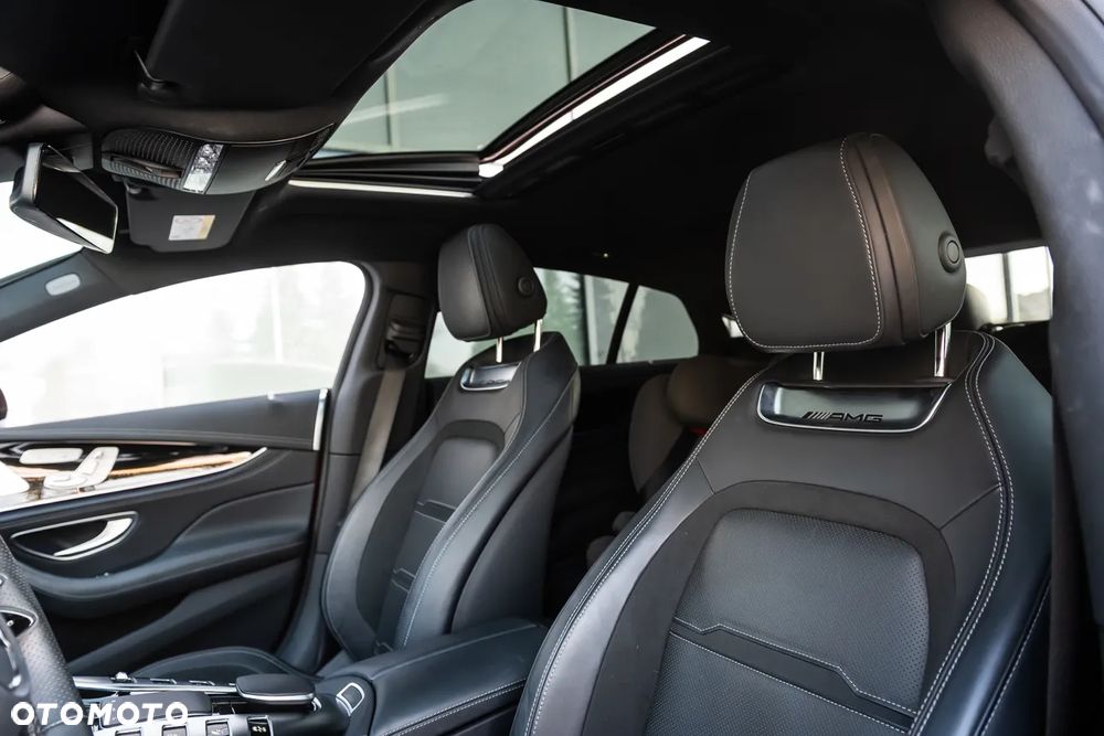 Mercedes-Benz AMG GT 43 4-Matic+ - 22