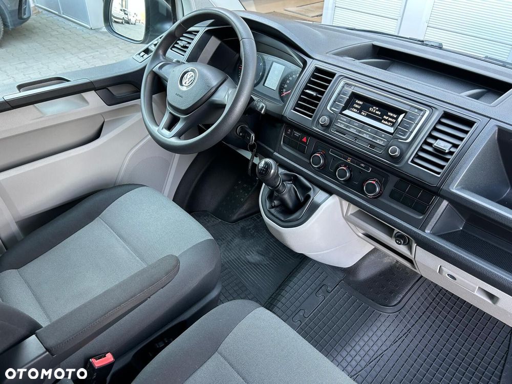 Volkswagen Transporter T6 TDI L2H1 - 17