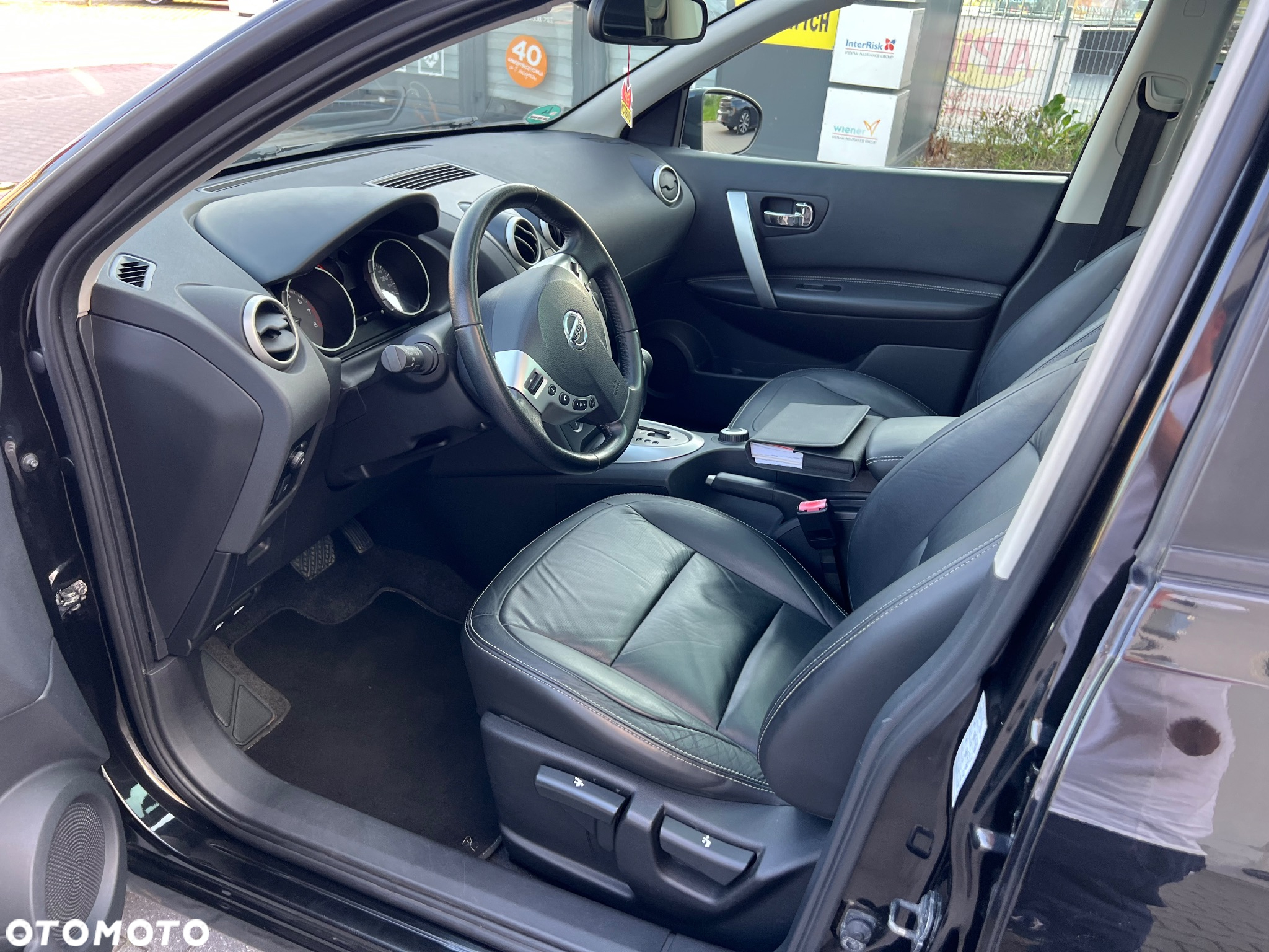 Nissan Qashqai 2.0 4x4 Tekna CVT - 9
