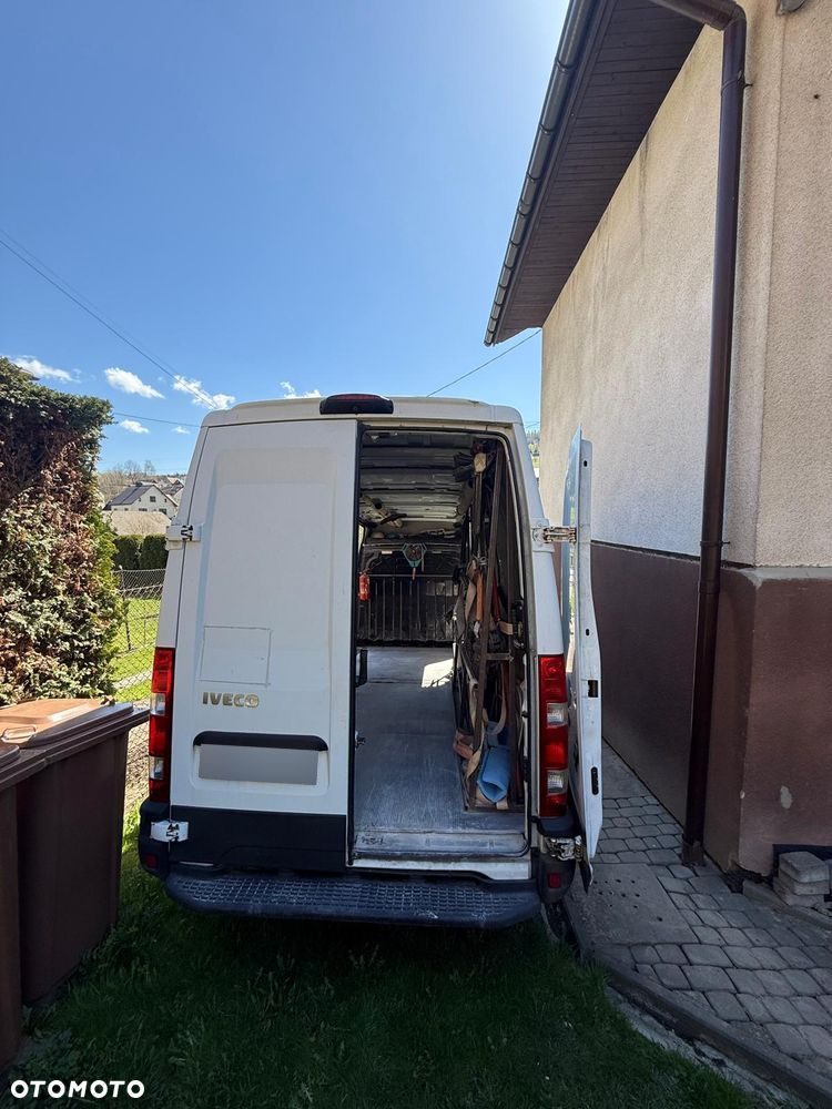 Iveco Daily - 12