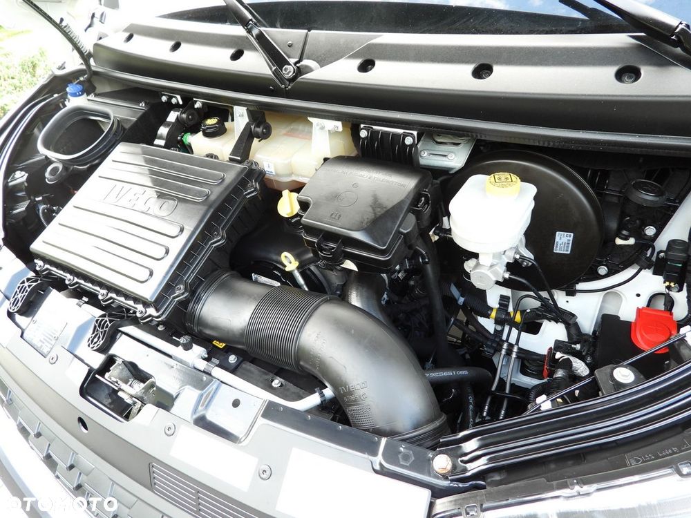 Iveco DAILY 35C14 TEMPOMAT BLIŹNIACZE KOŁA KLIMATYZACJA  140KM - 26