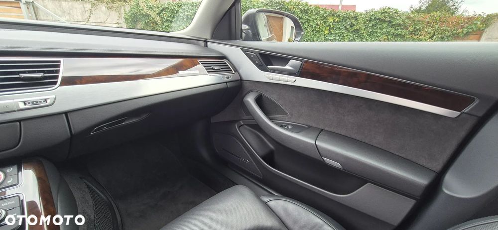 Audi A8 4.2 TDI clean diesel L Quattro - 13