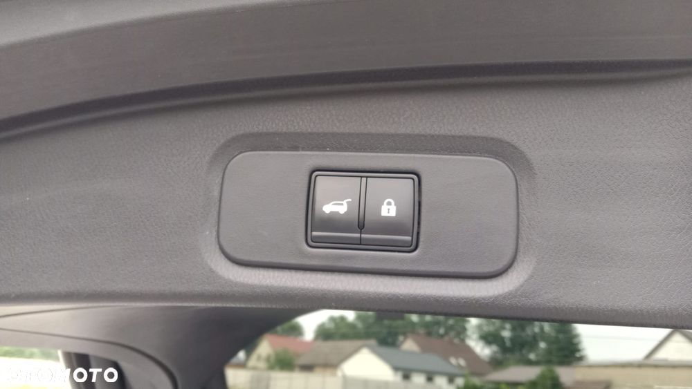 Nissan Qashqai 1.3 DIG-T N-Connecta - 20