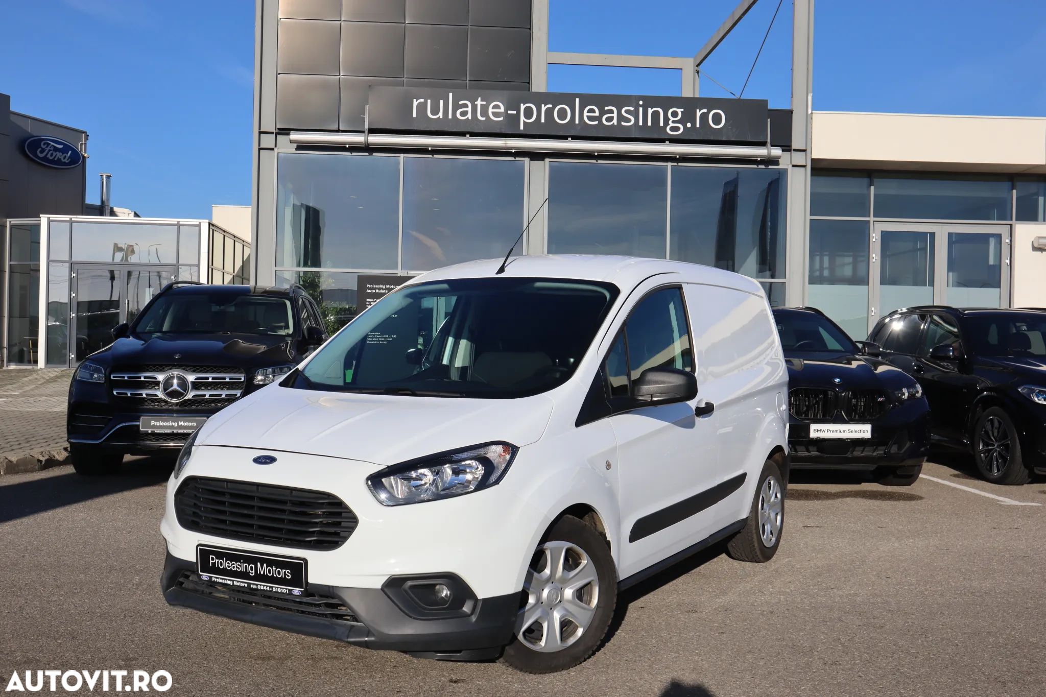 Ford Transit Courier - 1
