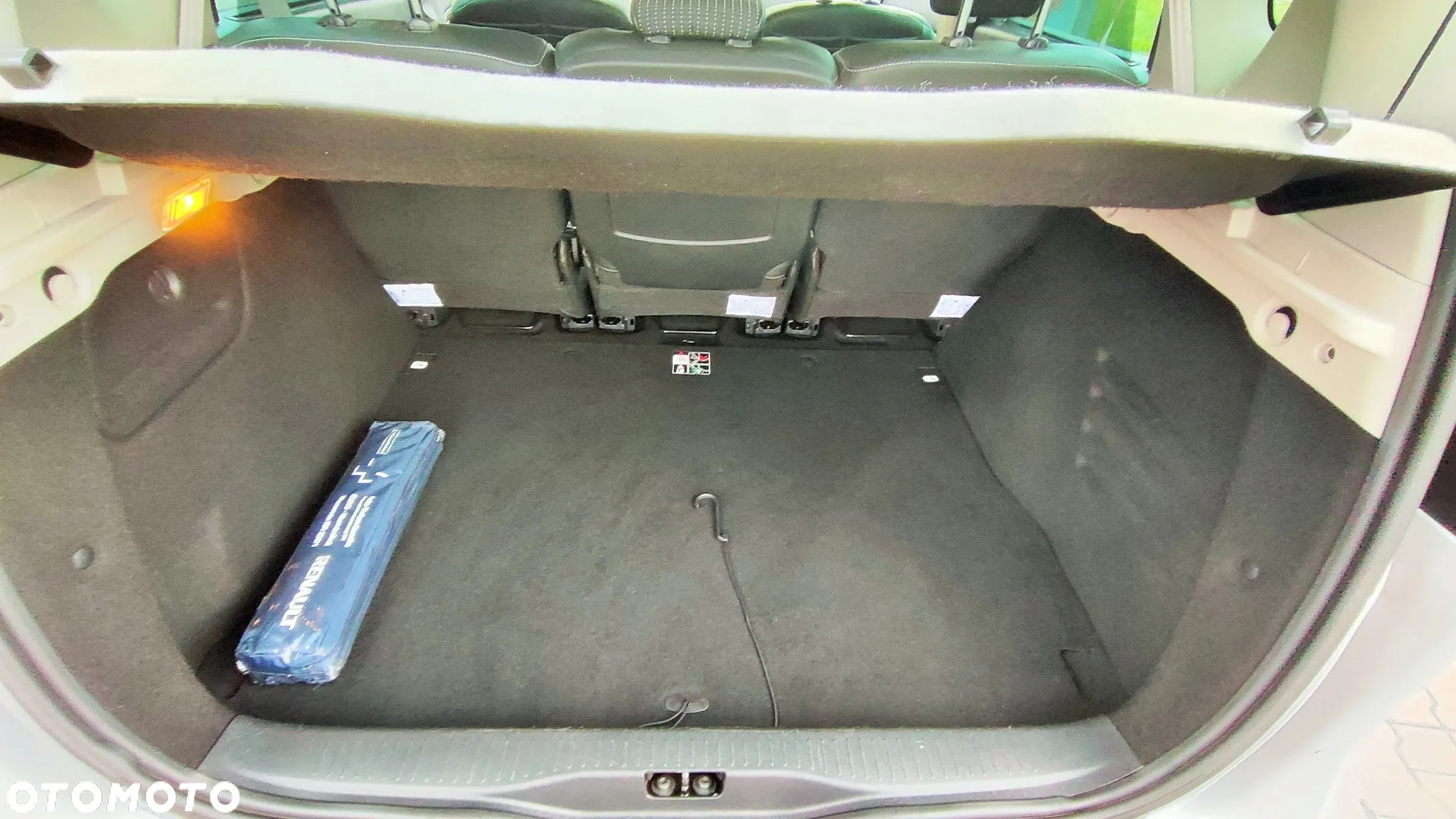 Renault Scenic 1.4 16V TCE Bose Edition - 14