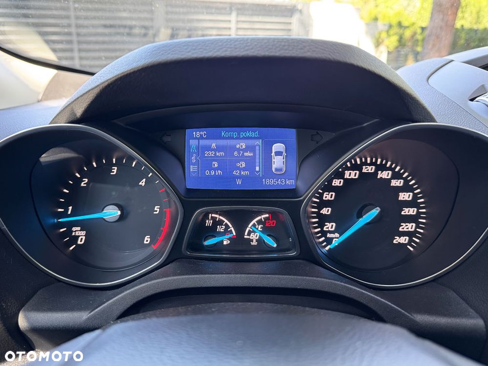 Ford Kuga 2.0 TDCi 4x4 Titanium - 24