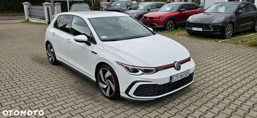 Volkswagen Golf VIII 2.0 TSI GTI DSG - 3