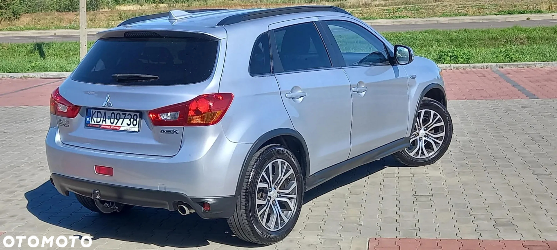 Mitsubishi ASX 1.6 2WD Invite - 8