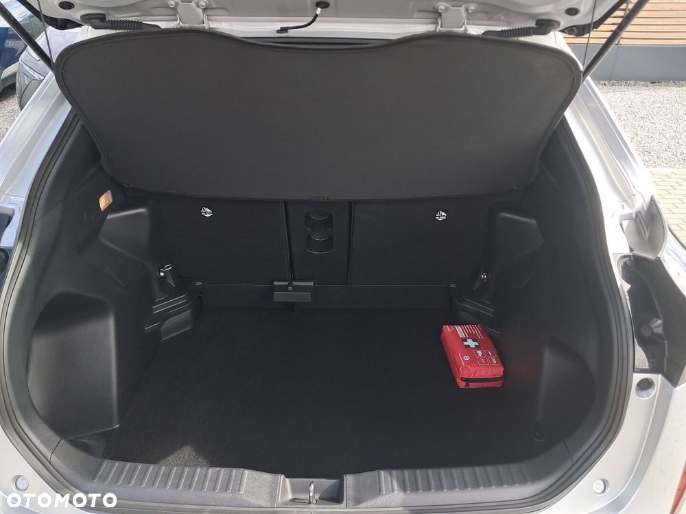 Toyota Yaris Cross - 15