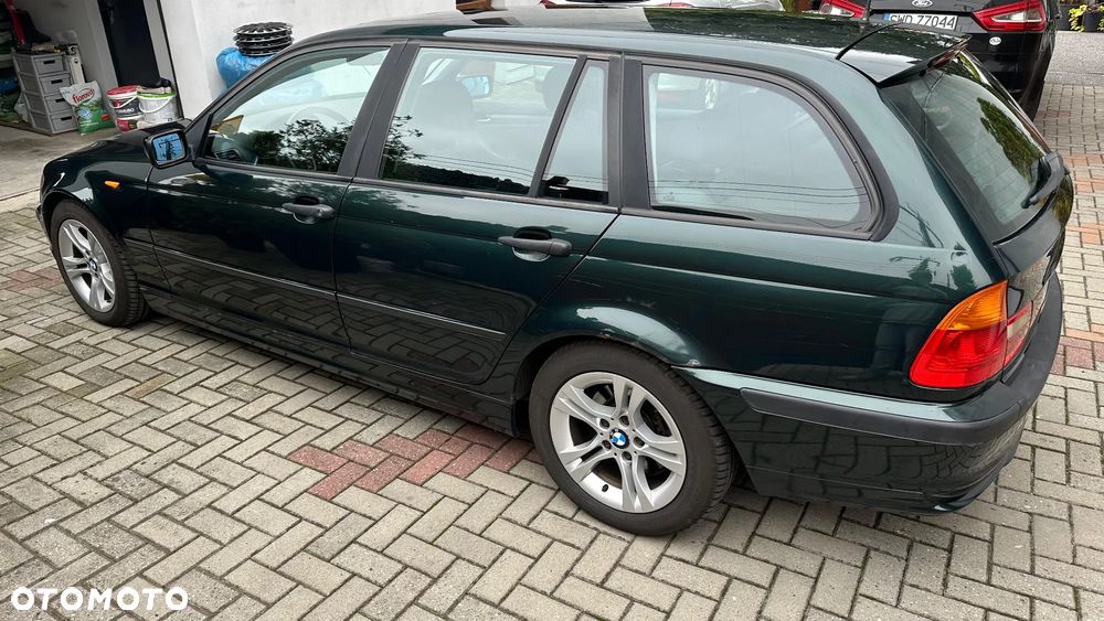 BMW Seria 3 320d DPF Touring Edition Fleet - 5